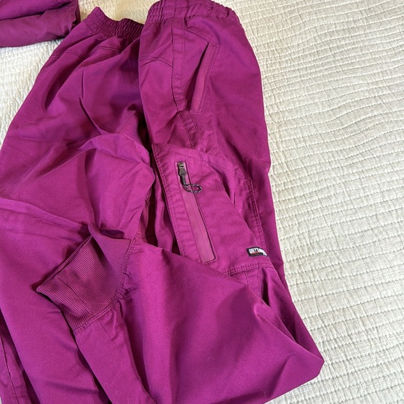 Sold! No longer available
Grey's Anatomy Women's Burgundy Large Scrub Pants - Picture 5 of 6